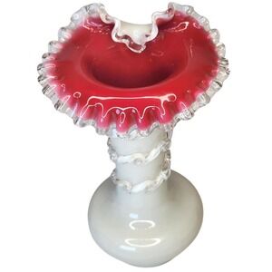 MILK GLASS CRANBERRY Vase‎ Ruffled Edge Fenton-style Victorian Antique